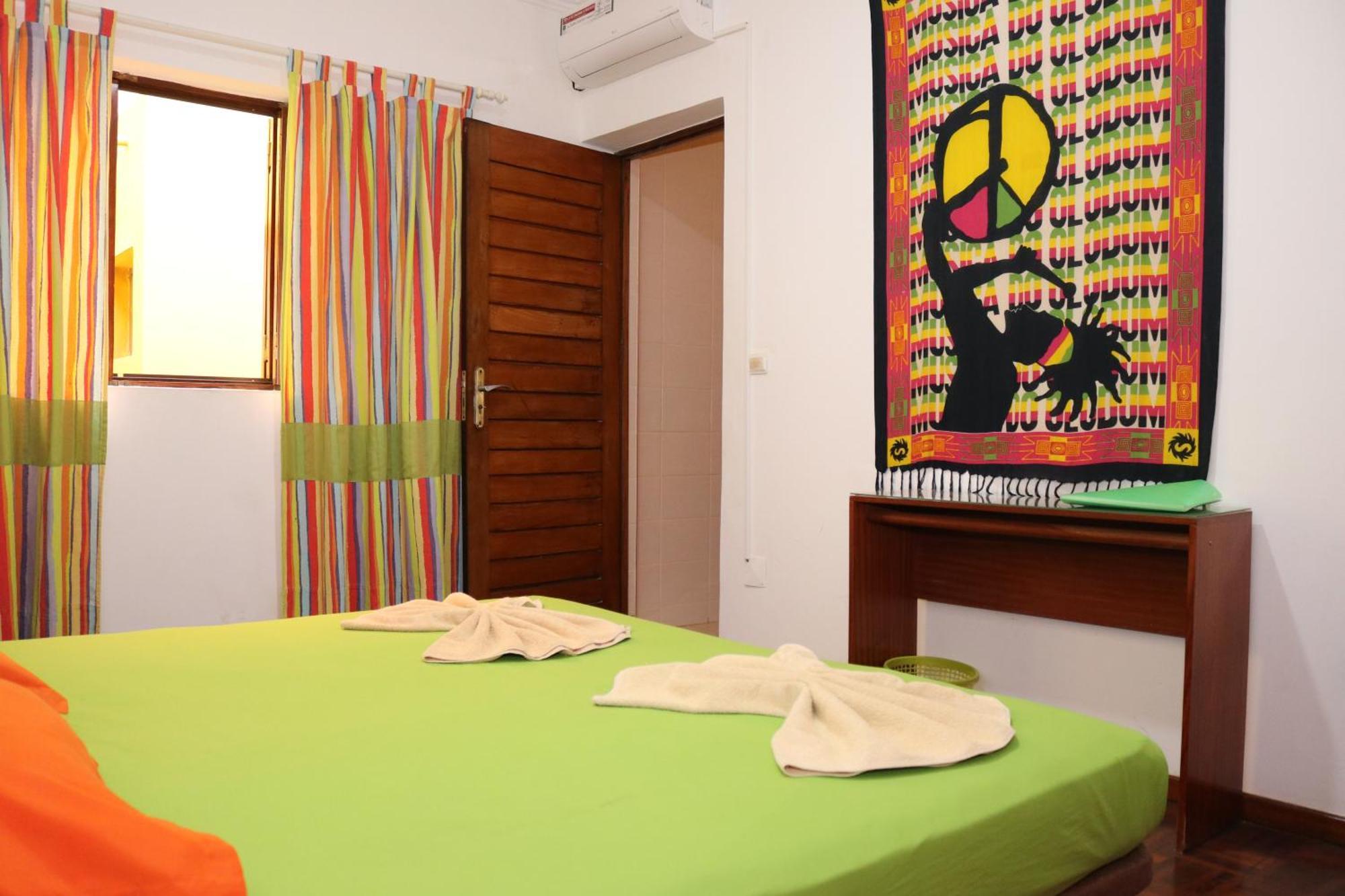 Bed and Breakfast O Jardim Do Vinho, Ac Praia Esterno foto